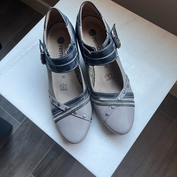 Remonte Leather Mary Janes Size 7, EU 38 - Picture 4 of 14